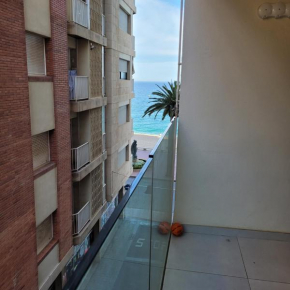 Delante del Mar
